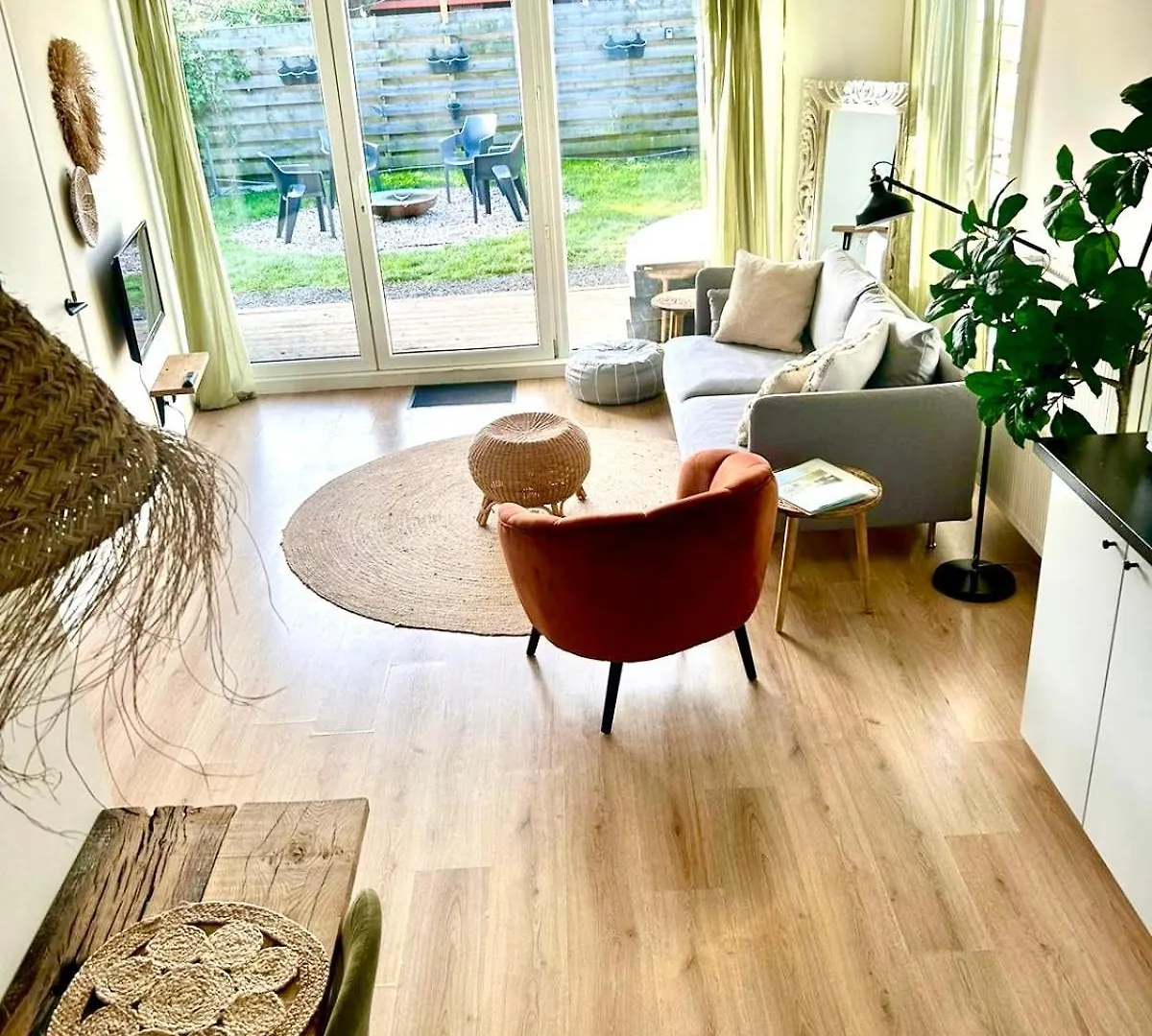 Holiday home Family House With Garden & Jacuzzi & Sauna Near Amsterdam Vijfhuizen